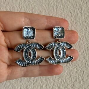 🐋✨Chanel Blue Chevron Enamel Logo Dangle Earrings – Silver Tone✨🐋